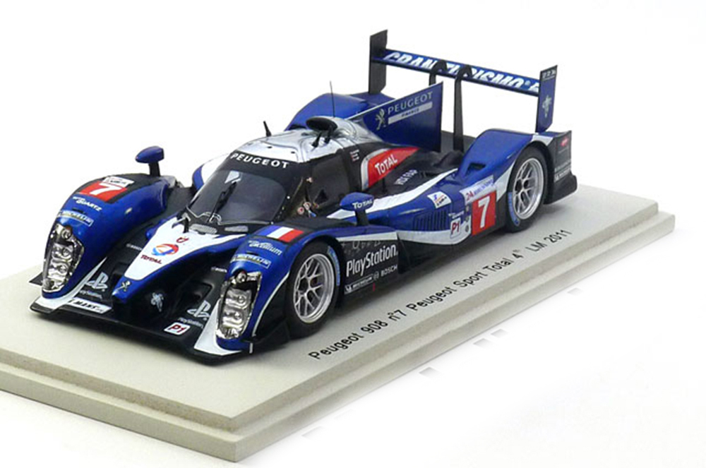 PEUGEOT 908 NO 7 24H LE MANS 2011