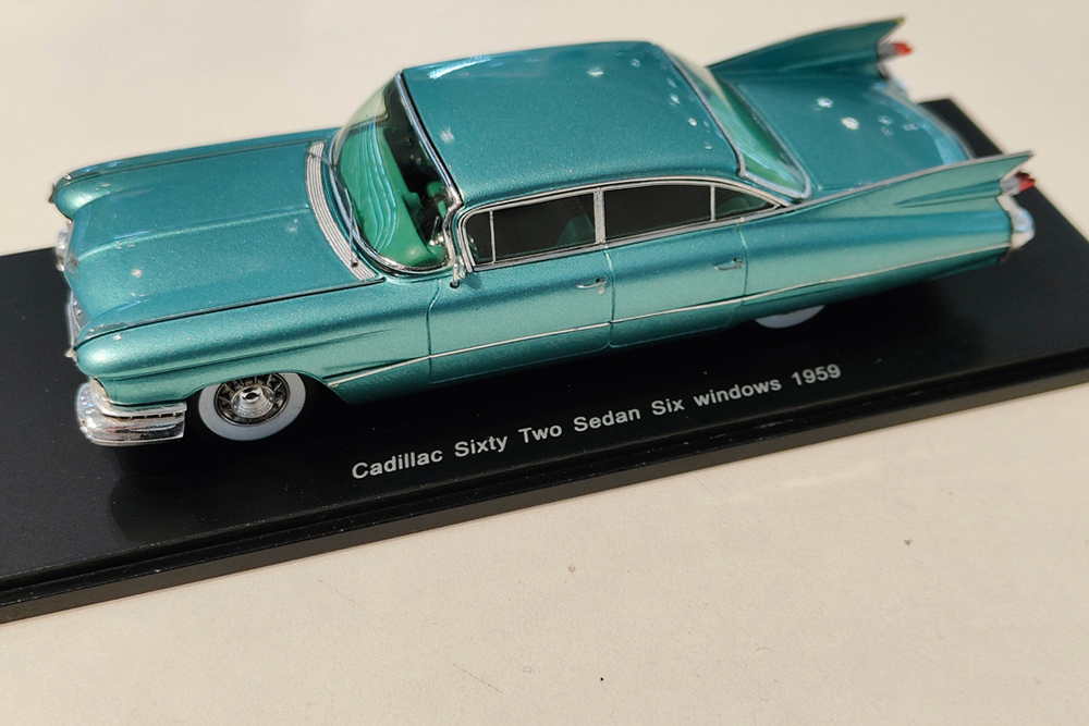 CADILLAC SERIES 62 SEDAN SIX WINDOWS 1959 GREEN METALLIC / КАДИЛЛАК СЕРИЯ 62 СЕДАН СИКС ВИНДОУС ЗЕЛЕНЫЙ МЕТАЛЛИК