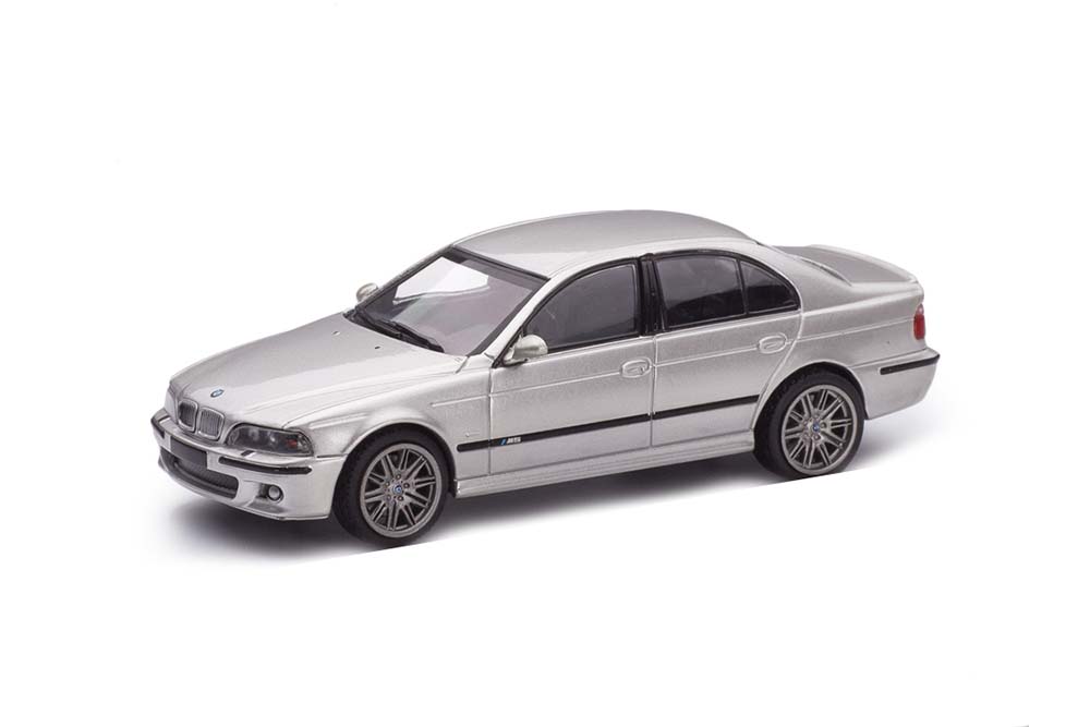 BMW M5 E39 5.0 V8 32V 2003 SILVER / БМВ М5 Е39 СЕРЕБРЯНЫЙ