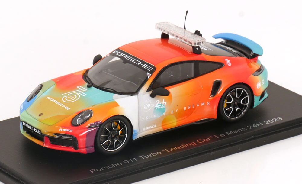 PORSCHE 911 (992) TURBO LEADING CAR 24H LE MANS 2023