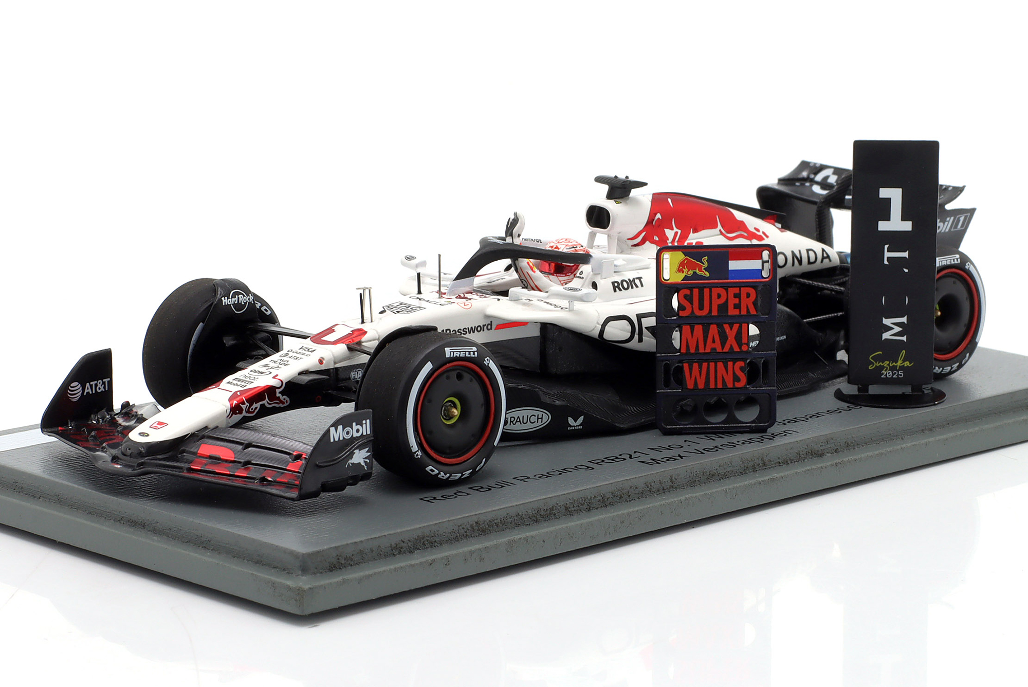 RED BULL RB21 #1 WINNER JAPAN GP FORMULA 1 2025 MAX VERSTAPPEN / РЕД БУЛЛ RB21 ПОБЕДИТЕЛЬ ГРАН-ПРИ ЯПОНИИ ФОРМУЛА-1 МАКС ФЕРСТАППЕН КРАСНЫЙ