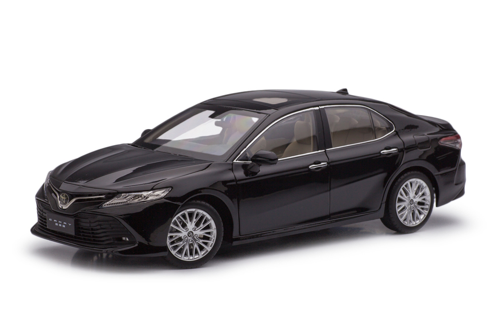 TOYOTA CAMRY 8 ПОКОЛЕНИЕ ЧЕРНЫЙ
