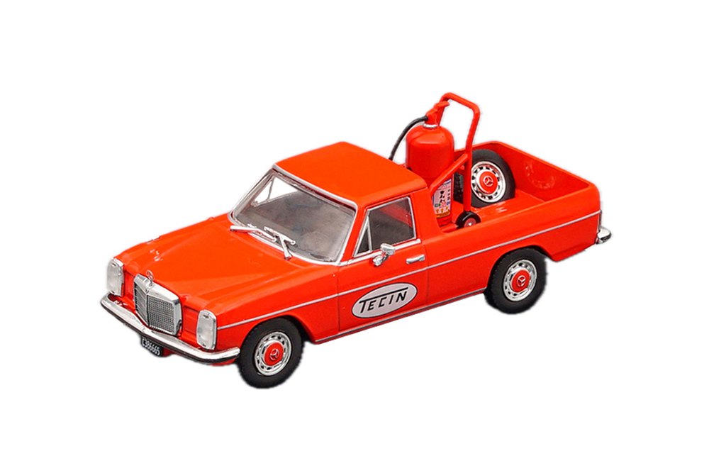 MERCEDES 220D/8 W115 TECIN 1972 RED