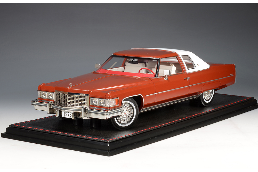 CADILLAC COUPE DEVILLE 1976 AMBERGLOW METALLIC