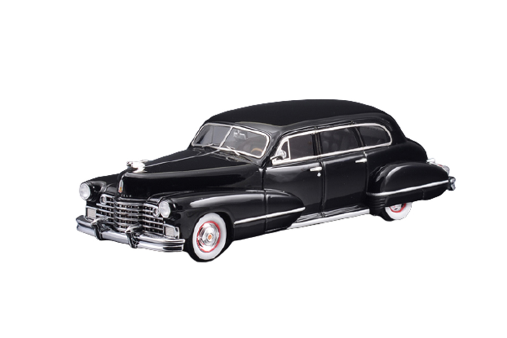 CADILLAC SERIES 67 SEDAN 1942 BLACK