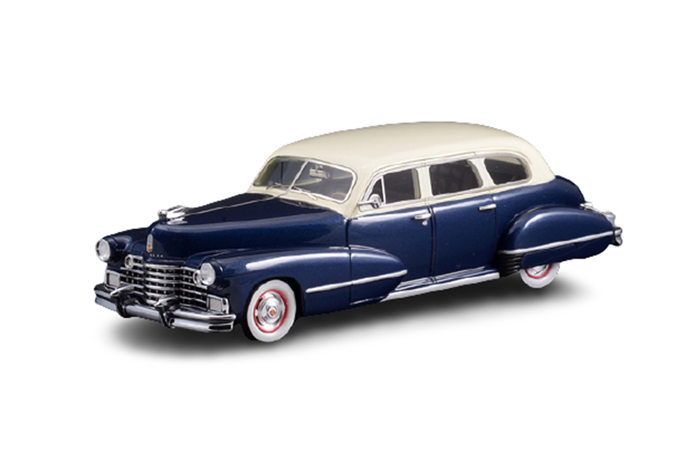 CADILLAC SERIES 67 SEDAN 1942 BLUE/WHITE