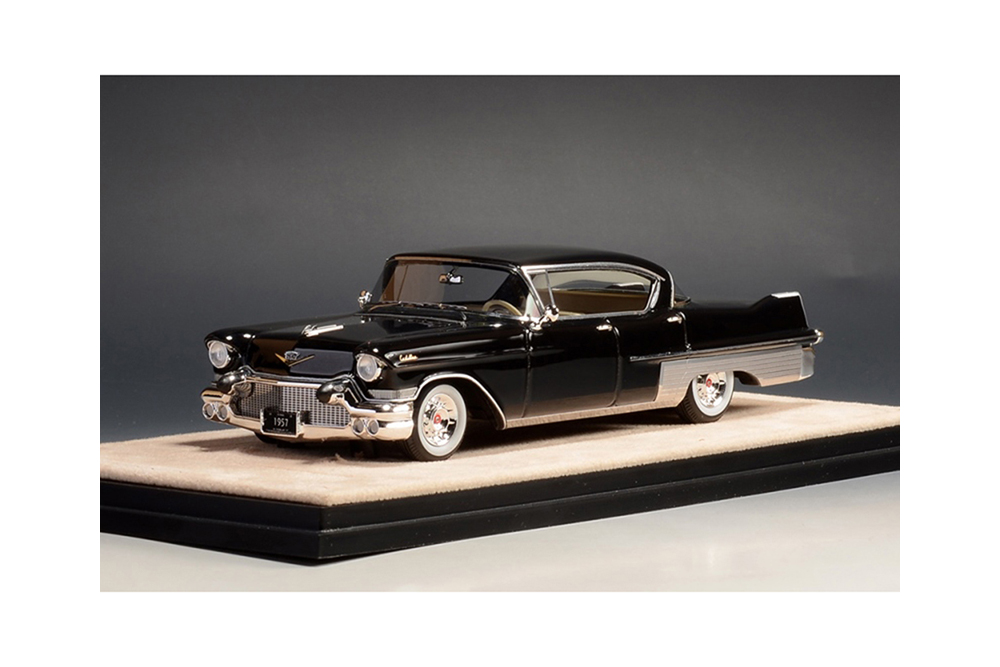 CADILLAC FLEETWOOD SIXTY SPECIAL 1957 BLACK