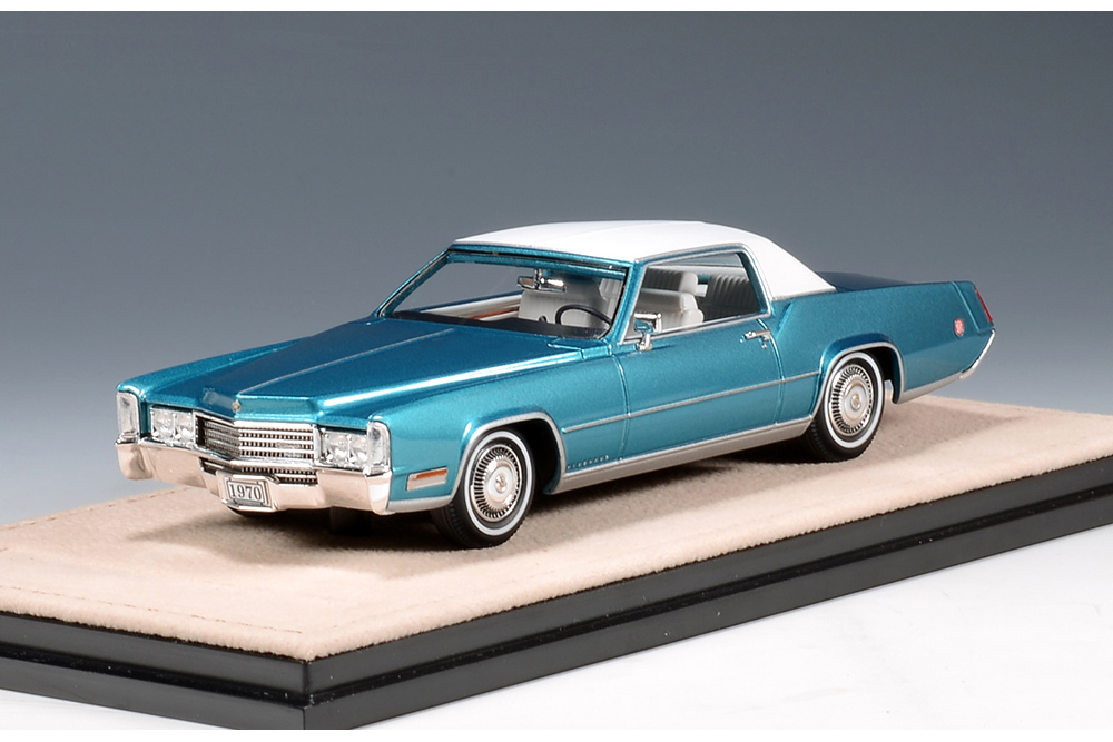 CADILLAC ELDORADO BIARRITZ 1970 LUCERNE AQUA FIREMIST
