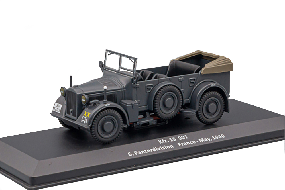 KFZ.15 901 ИЗ СЕРИИ SAMOCHODY WOJSKOWE II WOJNY ŚWIATOWEJ