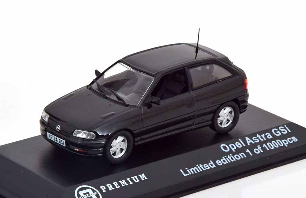 OPEL ASTRA F GSI 1992 BLACKMETALLIC
