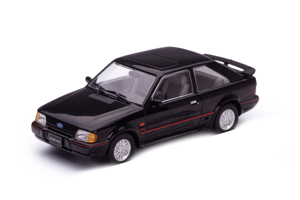 FORD ESCORT XR3I 1990 ЧЕРНЫЙ