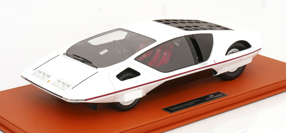 FERRARI MODULO PININFARINA CONCEPT CAR SALON GENEVE 1970 WHITE