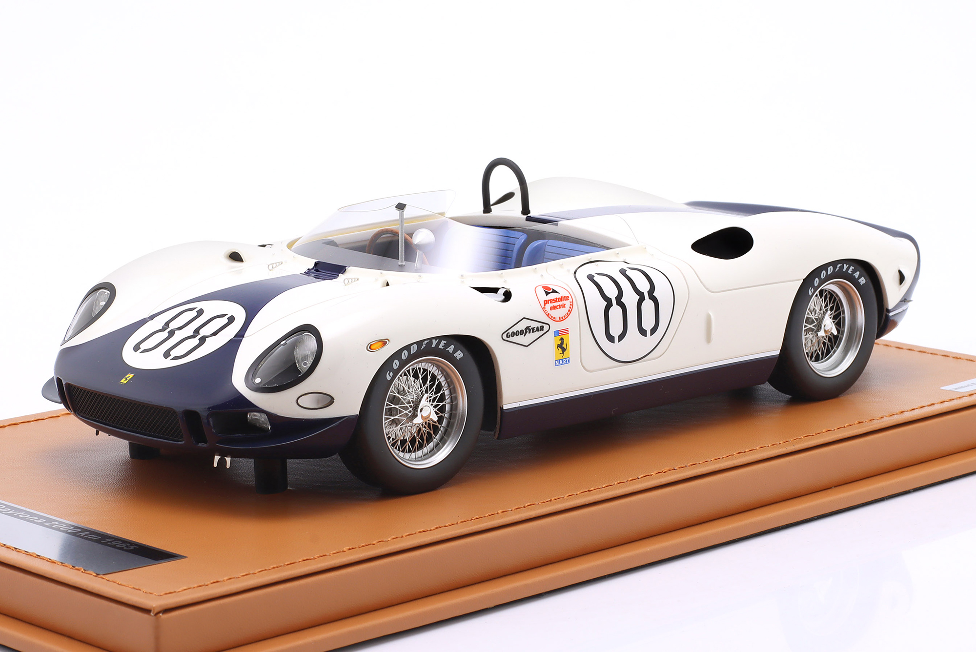 FERRARI 330P NO 88 DAYTONA 2000 KM 1965 / ФЕРРАРИ 330P №88 ГОНКА 2000 КМ ДАЙТОНЫ 1965