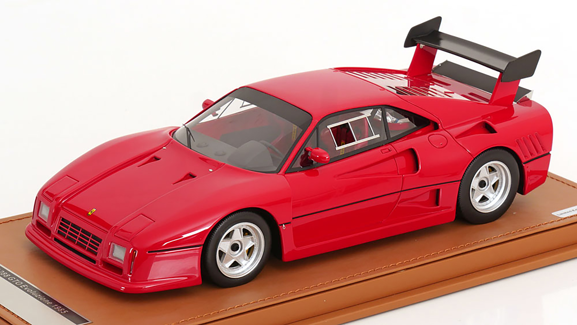 FERRARI 288 GTO EVOLUZIONE 1985 RED LIMITED EDITION 95 PCS. / ФЕРРАРИ 288 ГТО ЕВОЛУЗИОНЕ КРАСНЫЙ ЛИМИТИРОВАННАЯ СЕРИЯ 95 ШТ