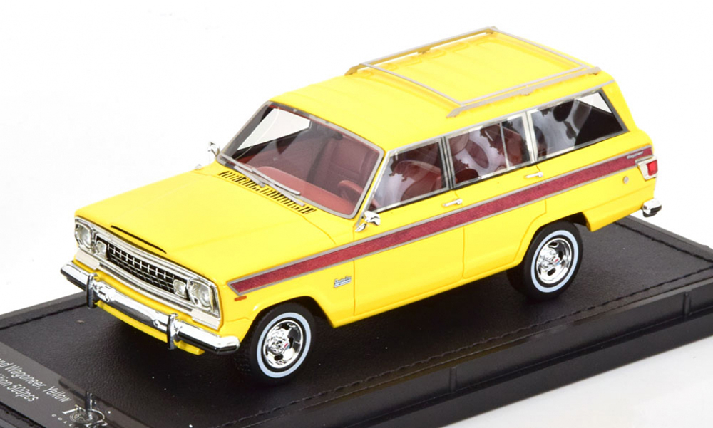 JEEP GRAND WAGONEER 1979, YELLOW