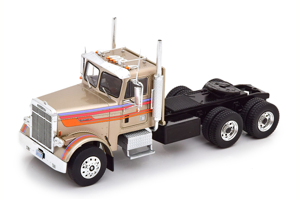 FREIGHTLINER FLC 120 64 T 1977 METALLIC BEIGE