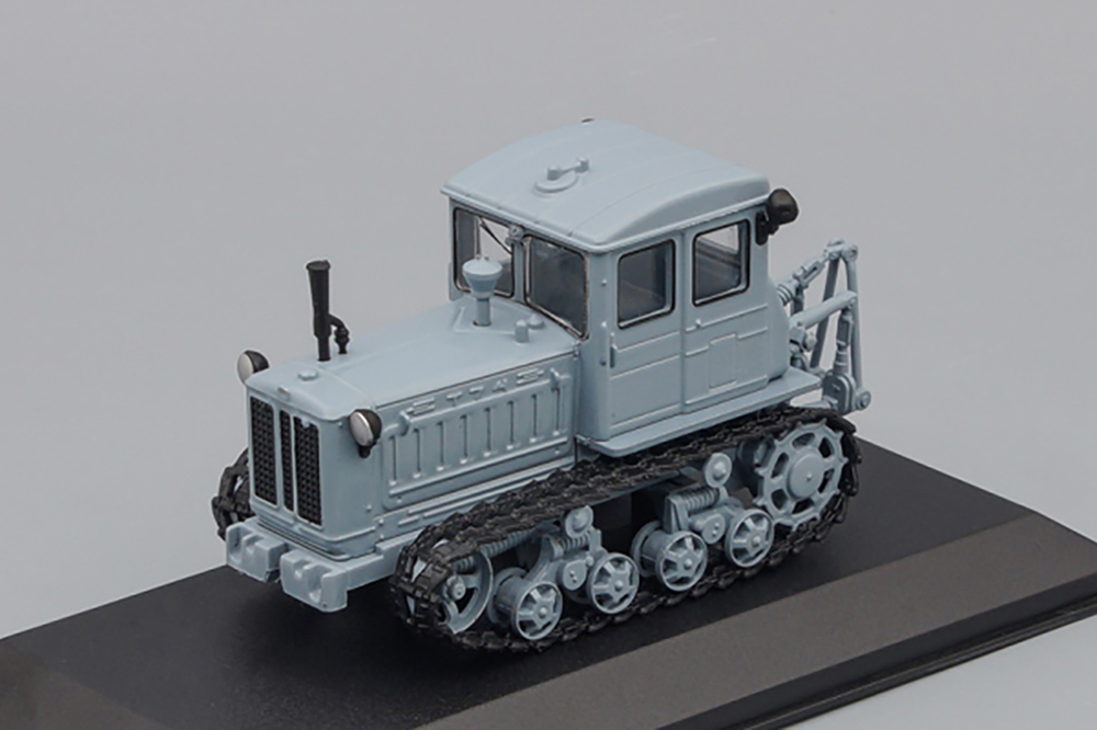 ТРАКТОР Т-74, СЕРЫЙ (ТРАКТОРЫ №95)