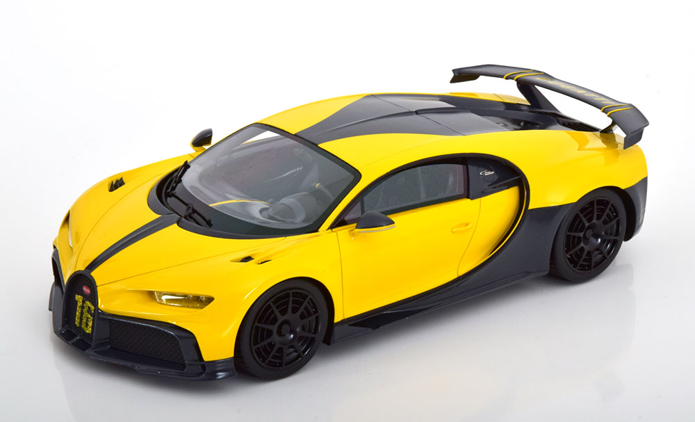 BUGATTI CHIRON PUR SPORT 2020 YELLOW METALLIC GREY