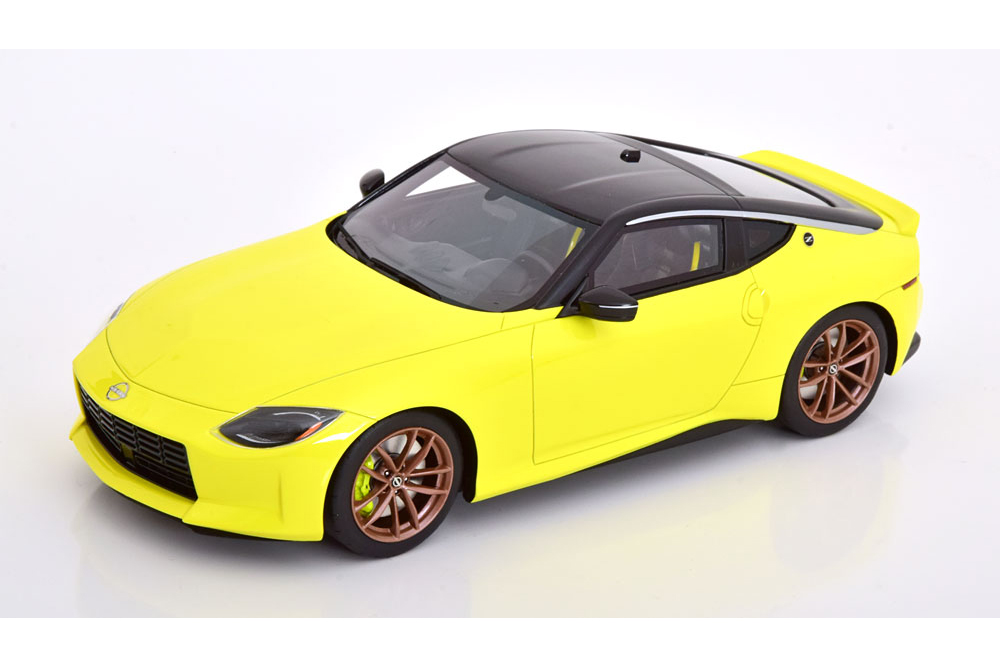 NISSAN Z PROTO SPEC 2023 YELLOW BLACK / НИССАН
