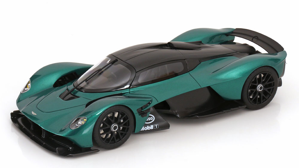 ASTON MARTIN VALKYRIE 2021 GREENMETALLIC
