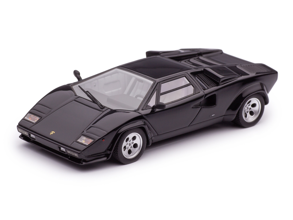 LAMBORGHINI COUNTACH 5000S ЧЕРНЫЙ