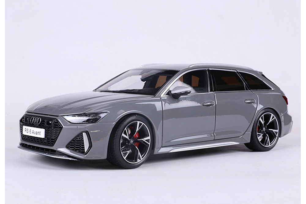 AUDI RS6 AVANT 2021 GREY