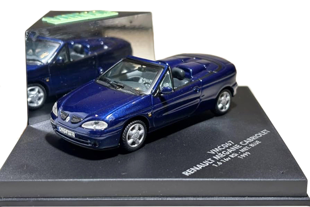 RENAULT MEGANE CABRIOLET 16V СИНИЙ МЕТАЛЛИК