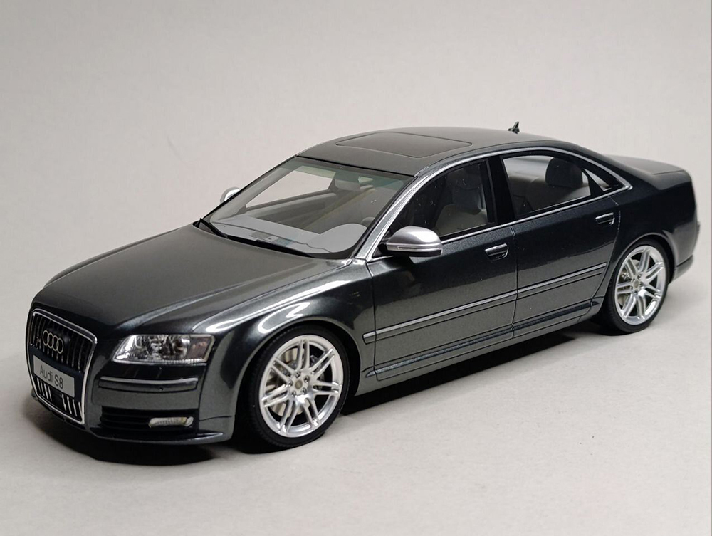 AUDI S8 D3 (A8) OTTOMOBILE 1:18 РАРИТЕТ
