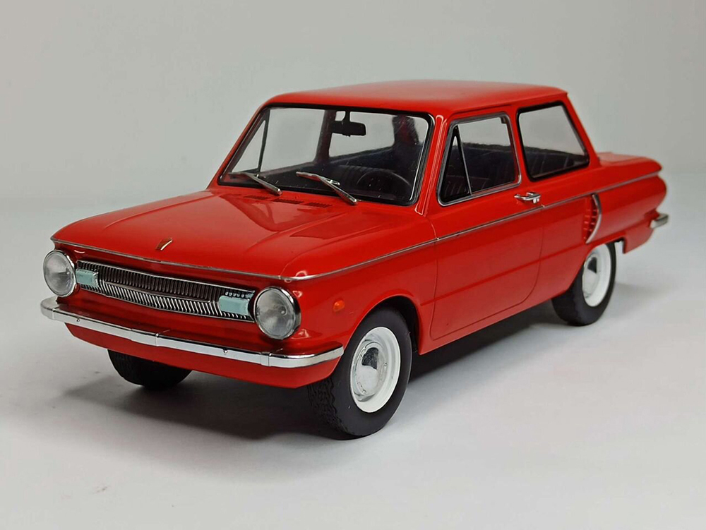 ЗАЗ 966 "ЗАПОРОЖЕЦ" КРАСНЫЙ 1:18 MСG