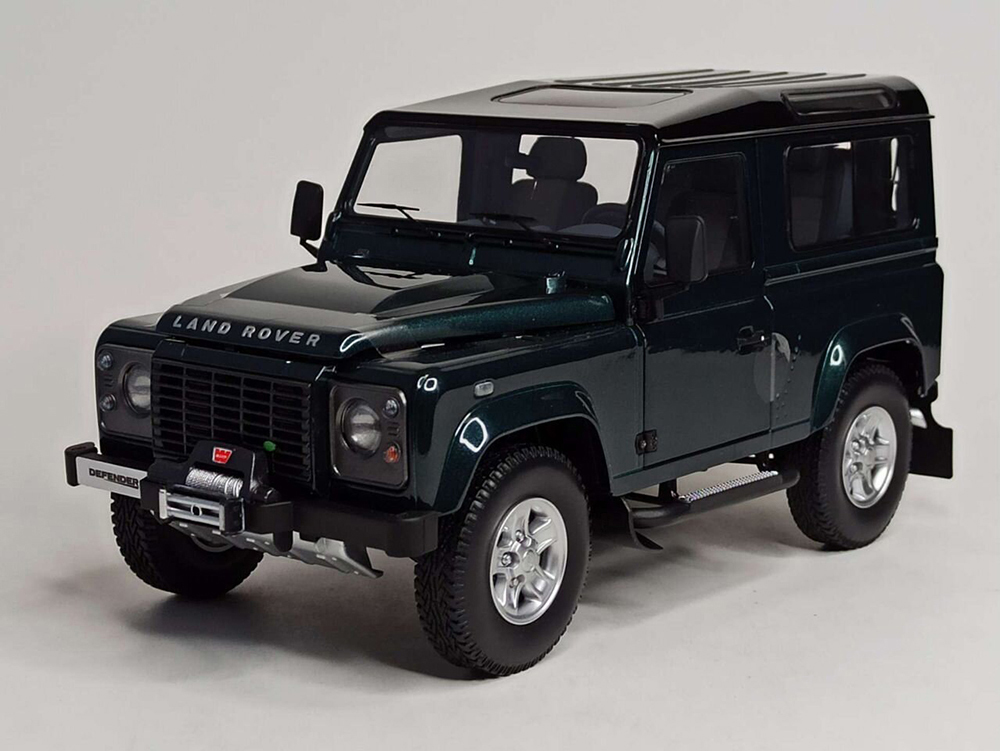 LAND ROVER DEFENDER 90 GREEN 1:18 KYOSHO