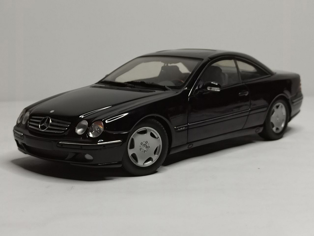 MERCEDES CL600 BLACK (W215) AUTOART 1:18