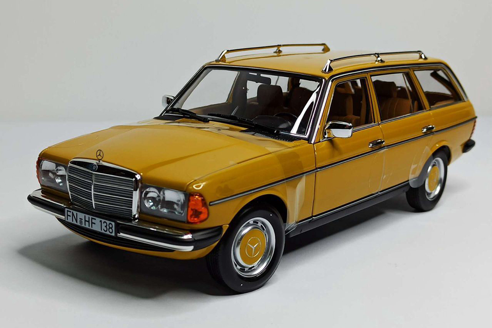 MERCEDES 200 W123 S123 T-MODEL 1982 1:18