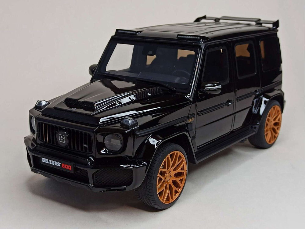 MERCEDES BRABUS 800 WIDESTAR BLACK 1:18 GT SPIRIT