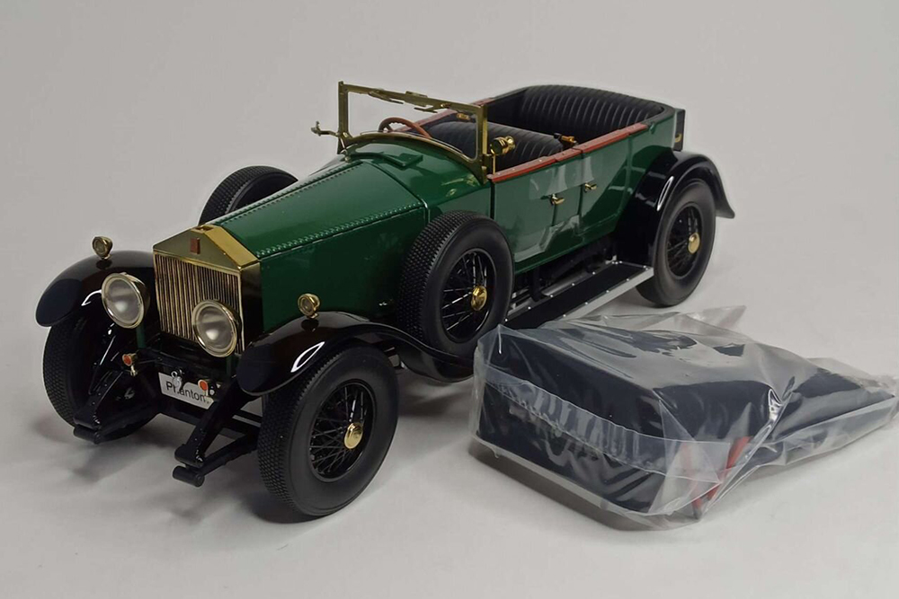 ROLLS-ROYCE FHANTOM I KYOSHO 1:18 GREEN