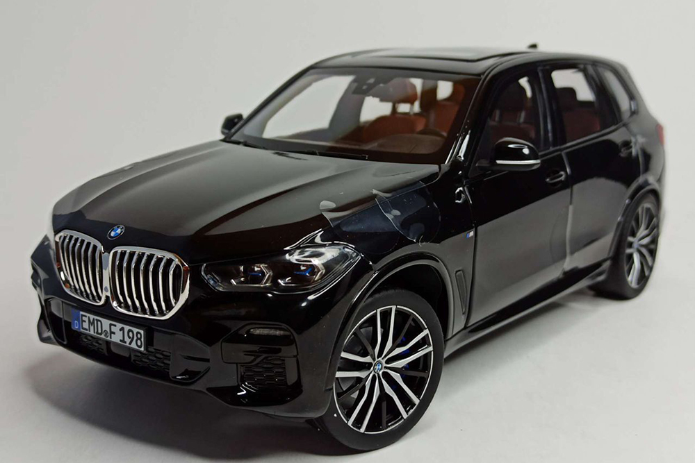 BMW X5 (G05) BLACK 1:18 NOREV
