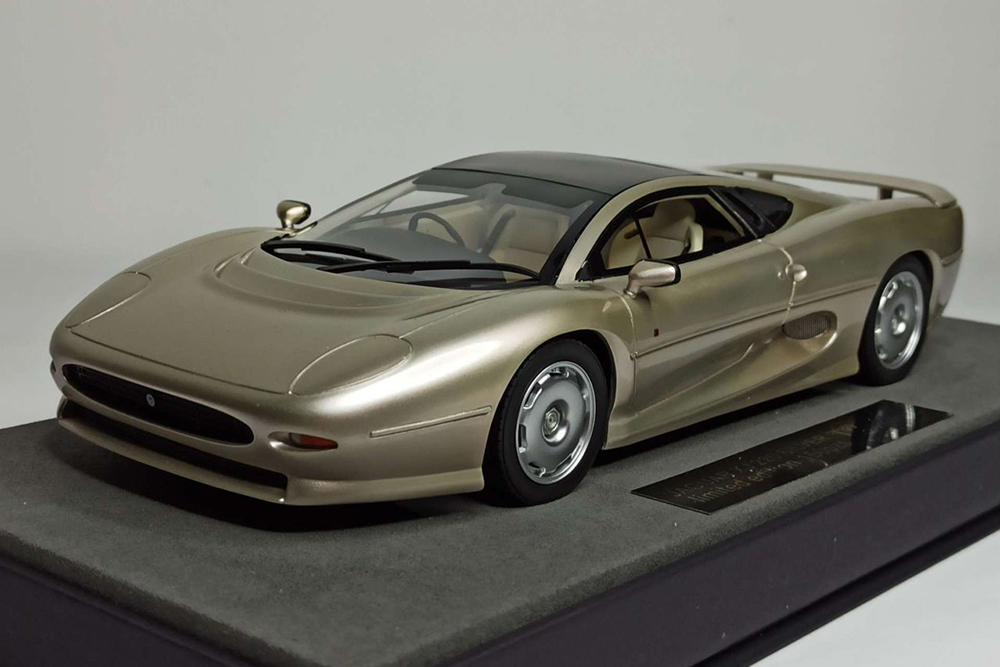 JAGUAR XJ 220 1992 SILVER TOP MARQUES 1:18