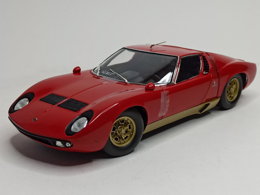 LAMBORGHINI MIURA S RED 1:18 KYOSHO