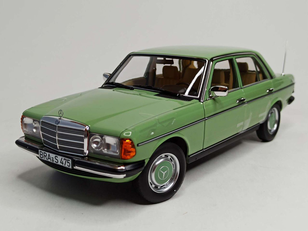 MERCEDES 200 W123 1982 NOREV 1:18