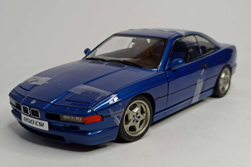 BMW 850CSI E31 BLUE SOLIDO 1:18