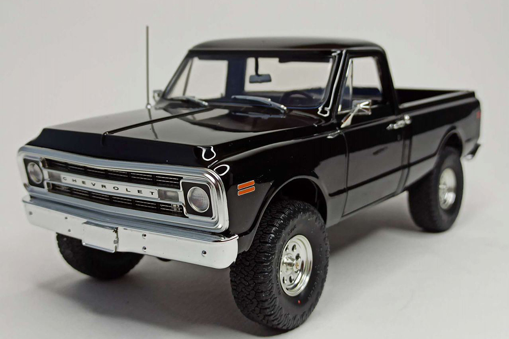 CHEVROLET K-10 4X4 1970 BLACK 1:18 ACME (GMP)