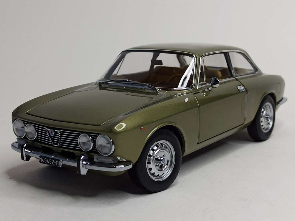 ALFA ROMEO 2000 GTV 1973 NOREV 1:18