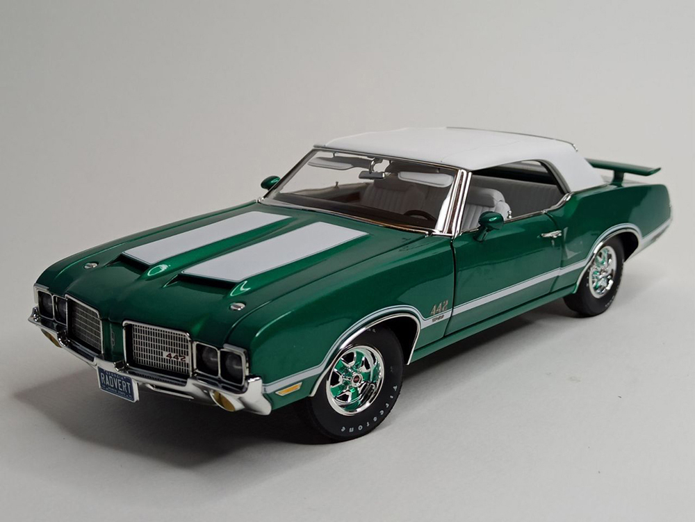 OLDSMOBILE 442 W-30 1972 CONVERTIBLE 1:18 GMP/ACME