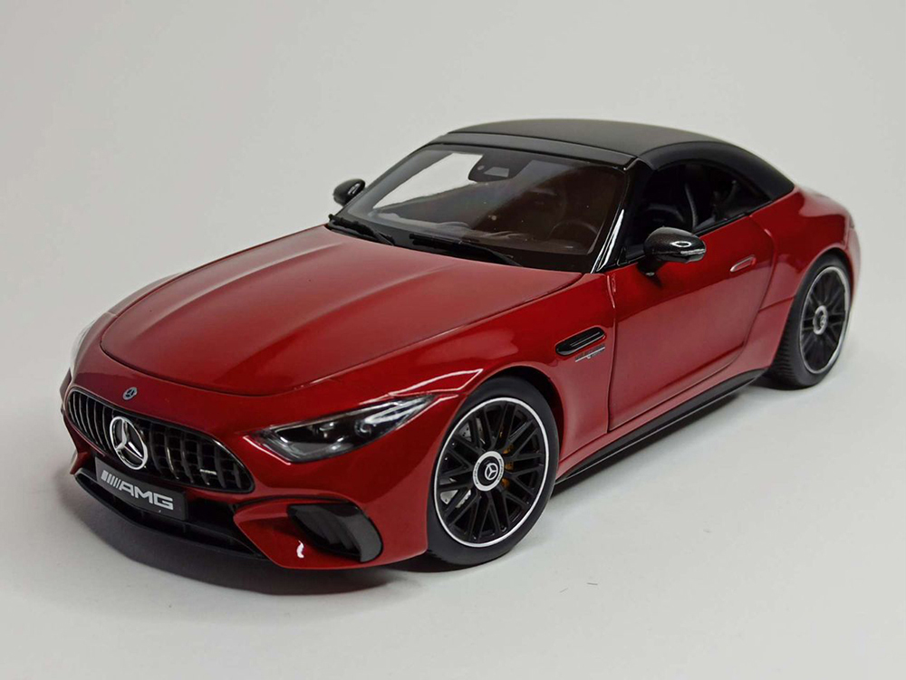 MERCEDES SL 63 AMG 4MATIC+ 1:18 ДИЛЕРСКИЙ