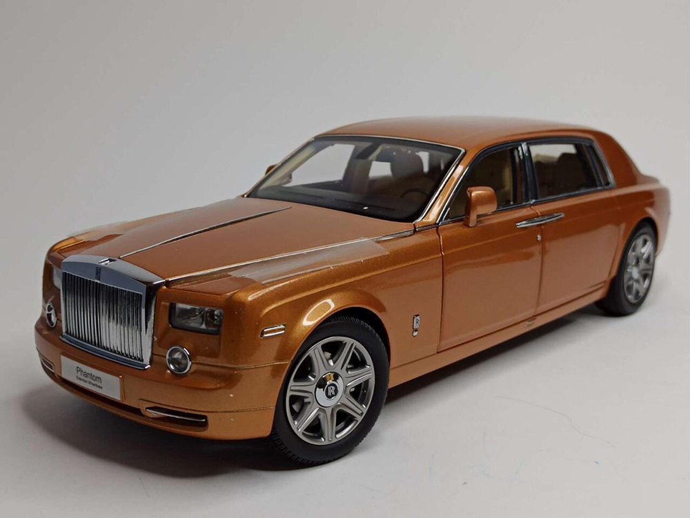 ROLLS-ROYCE PHANTOM EWB 1:18 KYOSHO