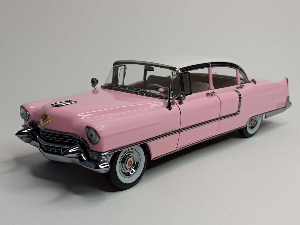 CADILLAC FLEETWOOD SERIES 60 1955 GREENLIGHT 1:18