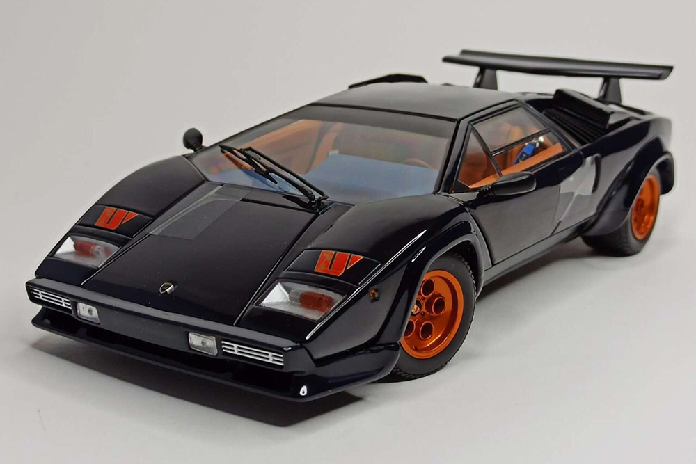 LAMBORGHINI COUNTACH LP 400S "WALTER WOLF" 1:18