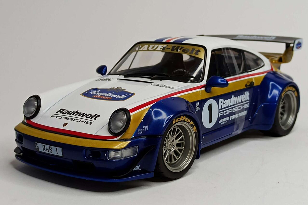 PORSCHE 911 RWB RAUHWELT 1:18 SOLIDO