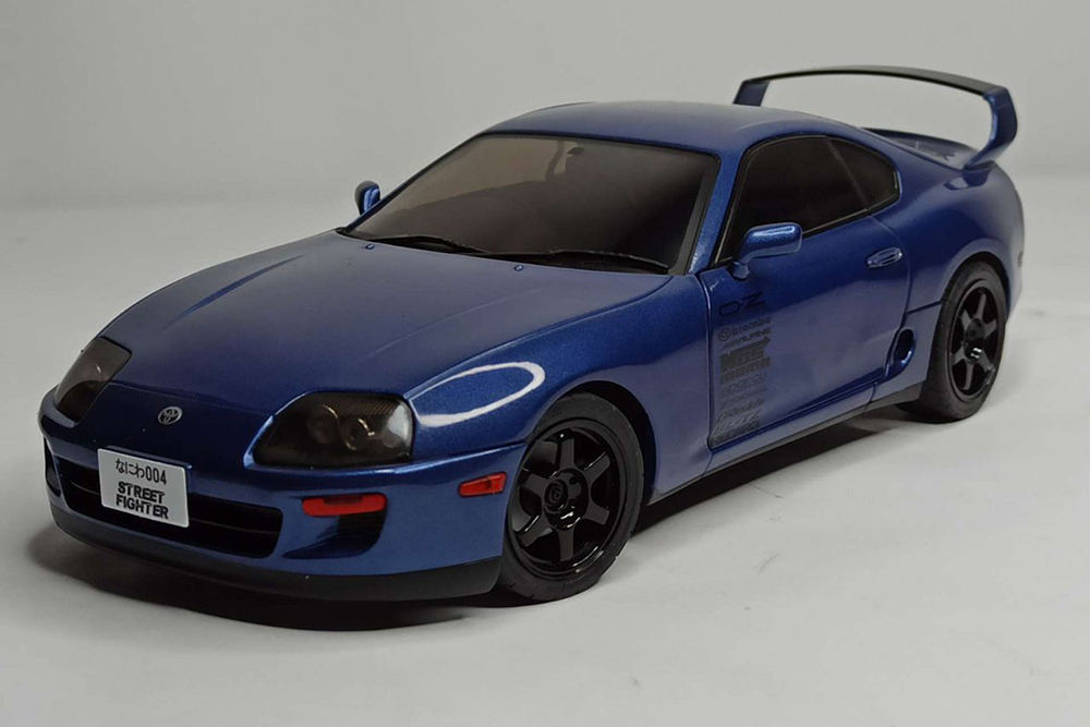 TOYOTA SUPRA MK4 SOLIDO 1:18