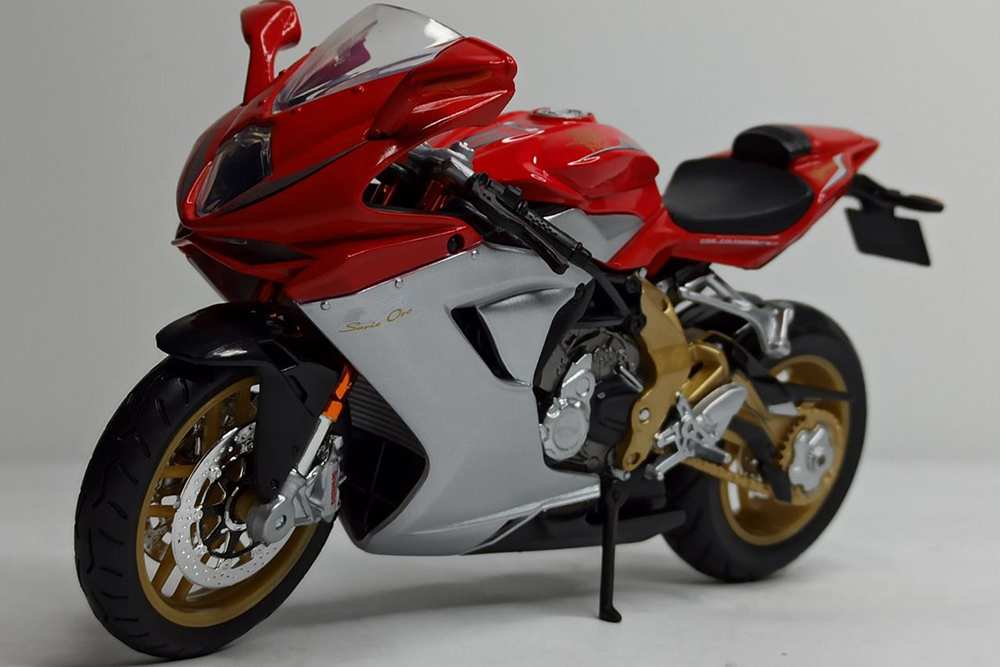 MV AGUSTA F3 SERIE ORO 2012 MAISTO 1:12
