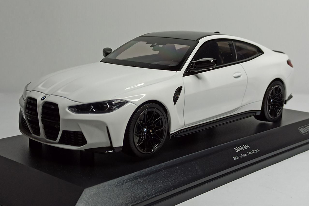 BMW M4 -2020 (G82) WHITE 1:18 MINICHAMPS